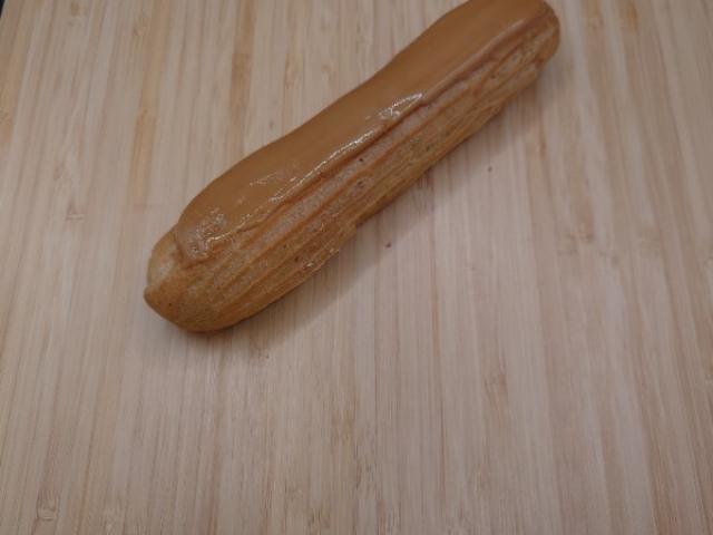 Eclair Au Café
